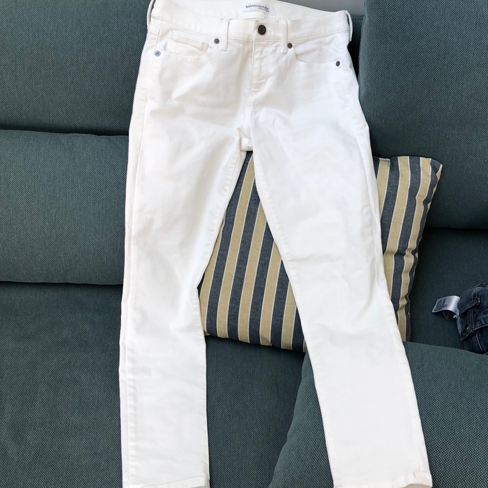 Banana Republic Premium Denim in skinny ankle!
